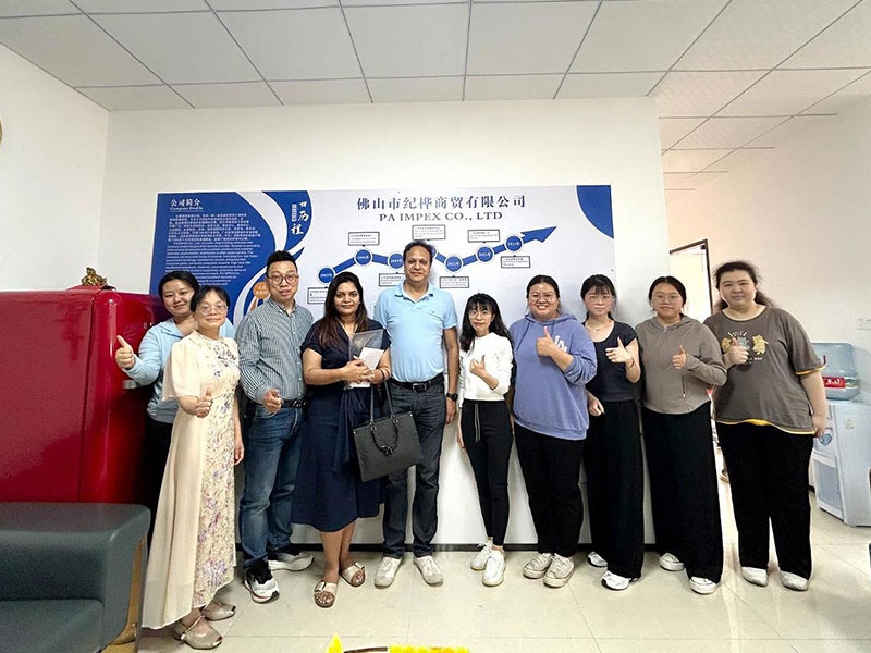 Take Customers To Buy Their Favorite Products